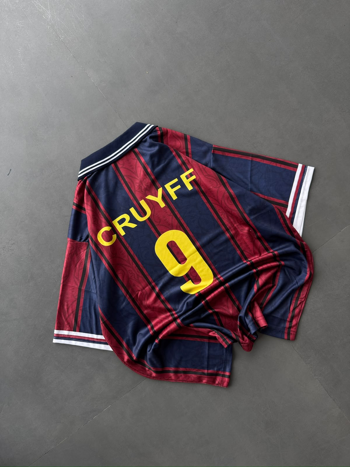 FC Barcelona Johan Cruyff #9 Special/125th Anniversary Edition Jersey